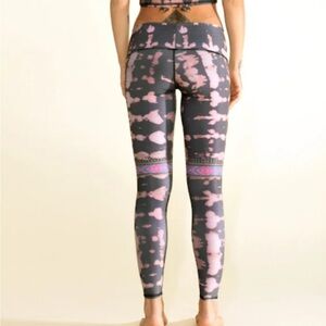 Tie-Dye Patterned Leggings